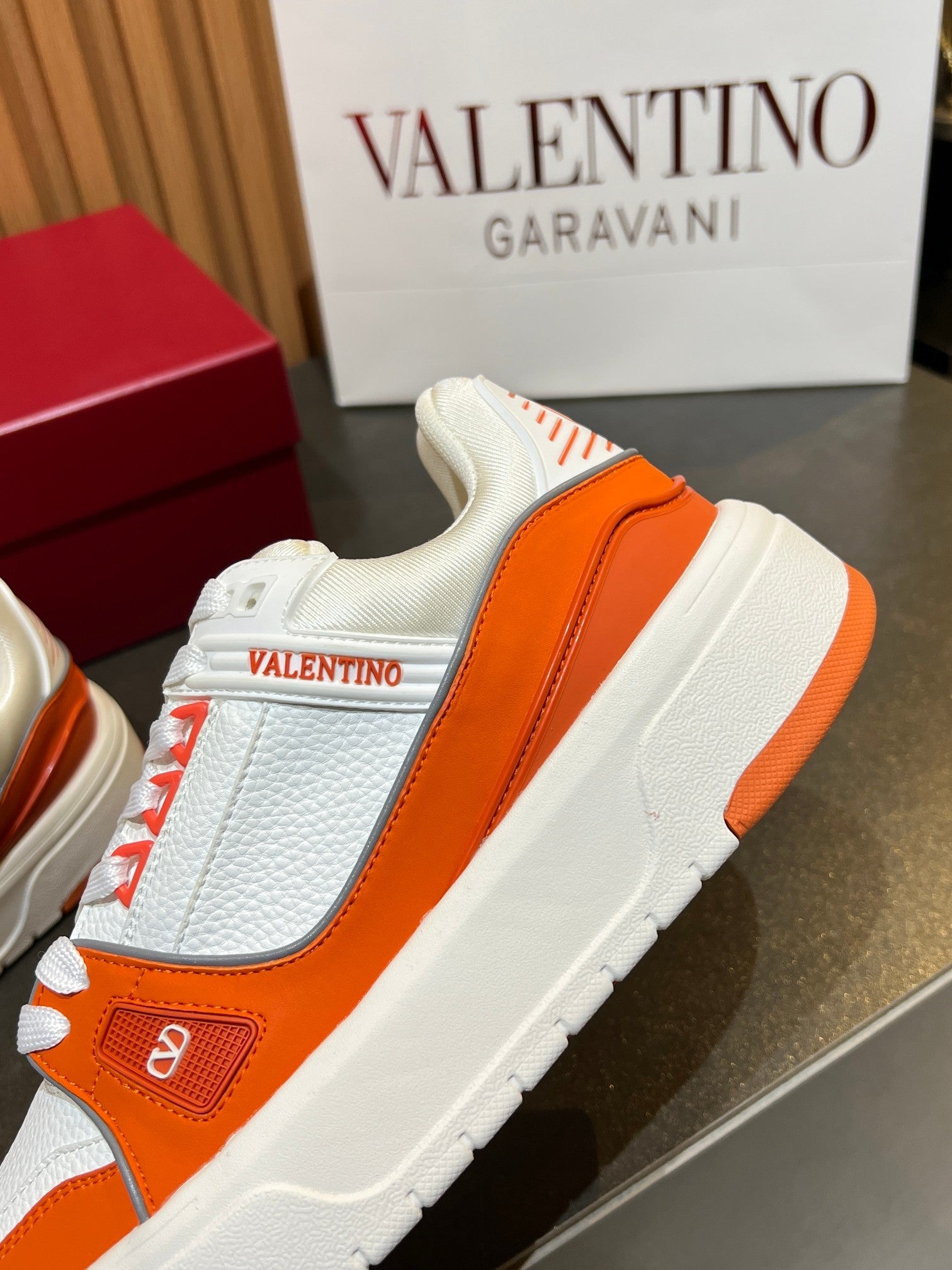 VT 25S Couple Sneakers White Orange Calfskin 563113