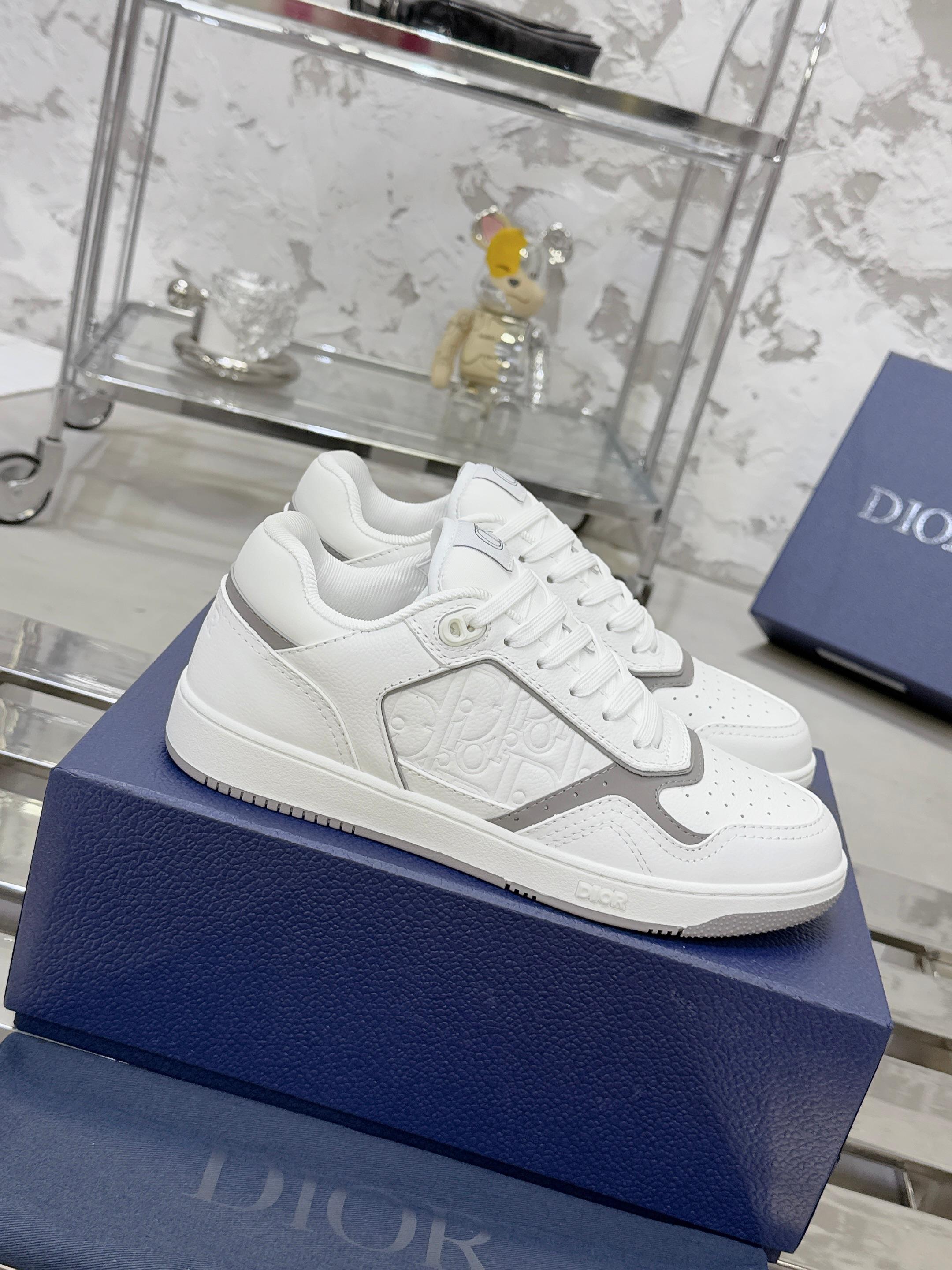 Dior 2026 B27 Low-Top Sneaker Calfskin 940963