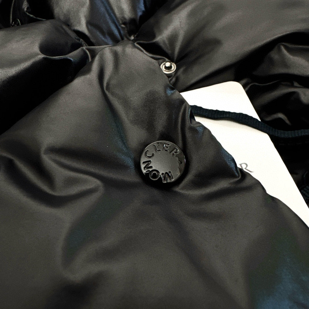 Moncler 2025 Cavettaz Long Coat Black Nylon Down