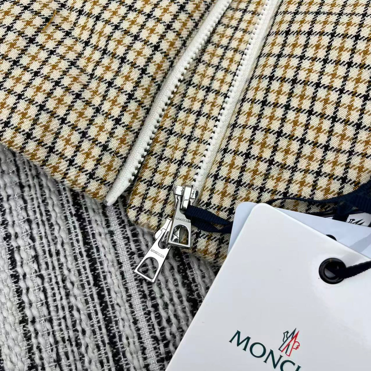 Moncler 2026 Keros Wool Blend Check Short Down Beige Jacket 260816