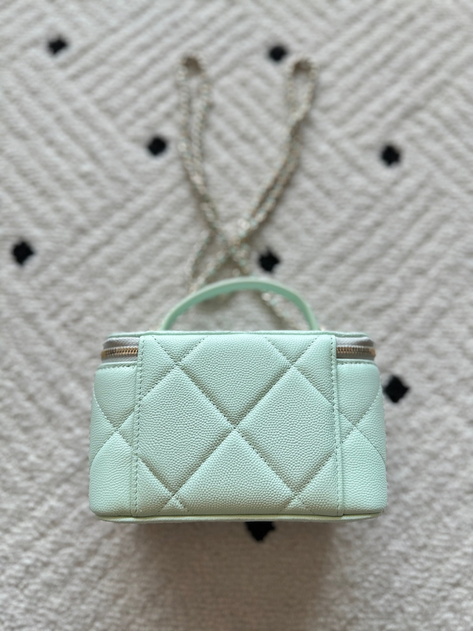 Chanel 2025 Vanity 17cm Bag Mint Green Caviar Leather 320297