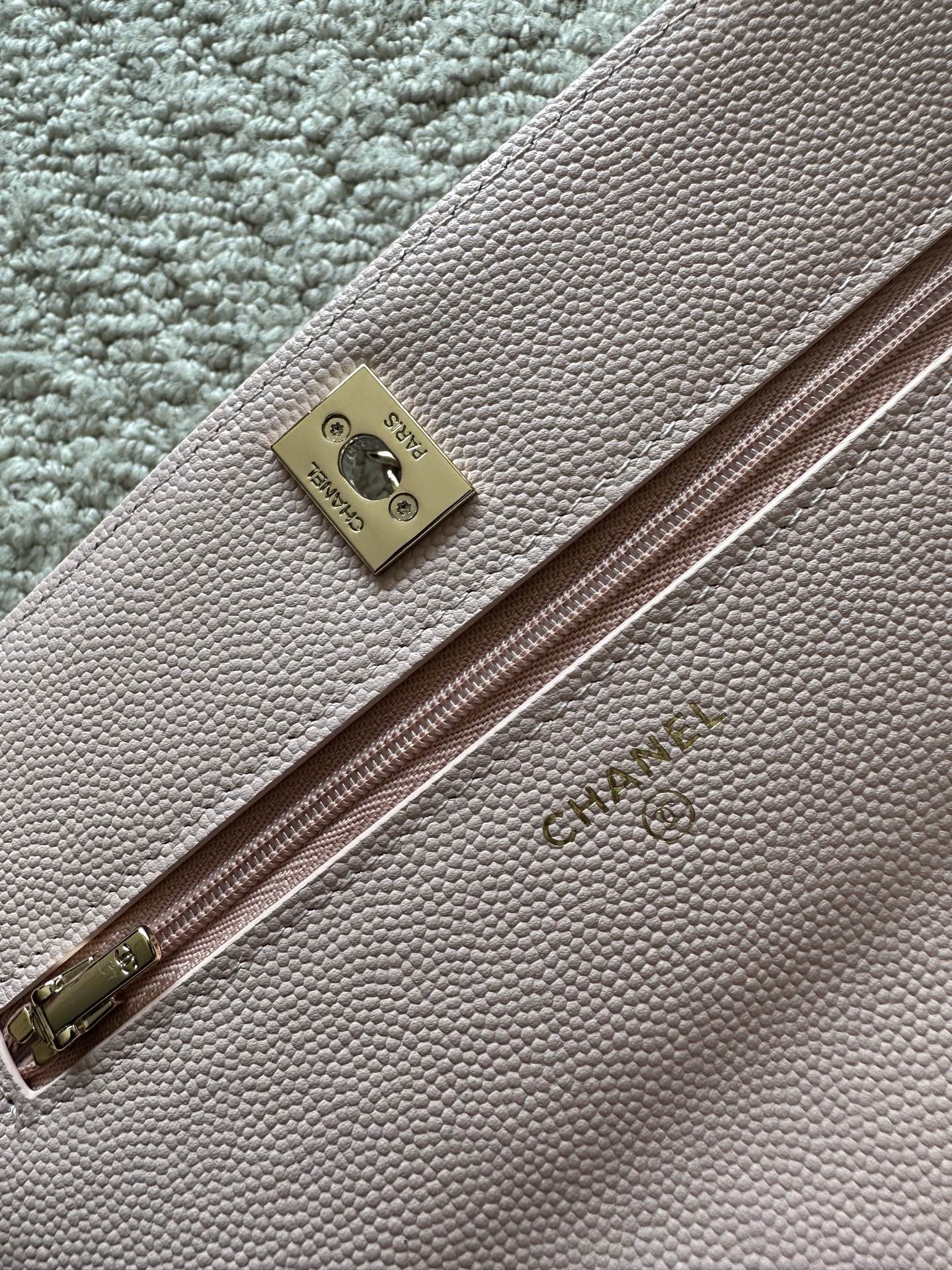 Chanel 2025 Trendy CC Wallet on Chain 19cm Bag Pink Caviar Leather 320290