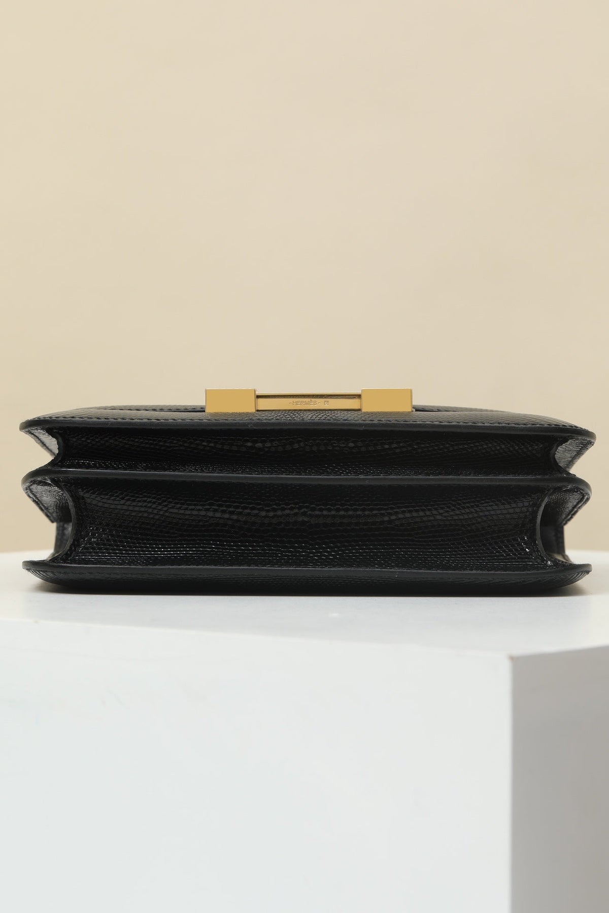 High-end Hermes 2026 Constance Bag 18cm Black Lizard Skin