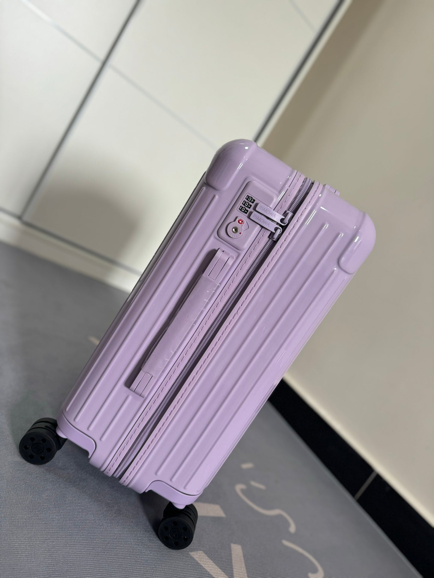 Rimowa 2025 Essential Suitcase Lavender Purple Polycarbonate 274069