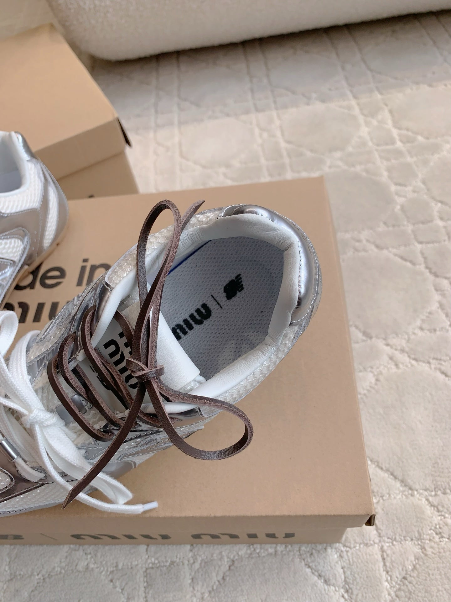 Miu Miu 2026 Balance 530 Sneakers Suede Leather 977043