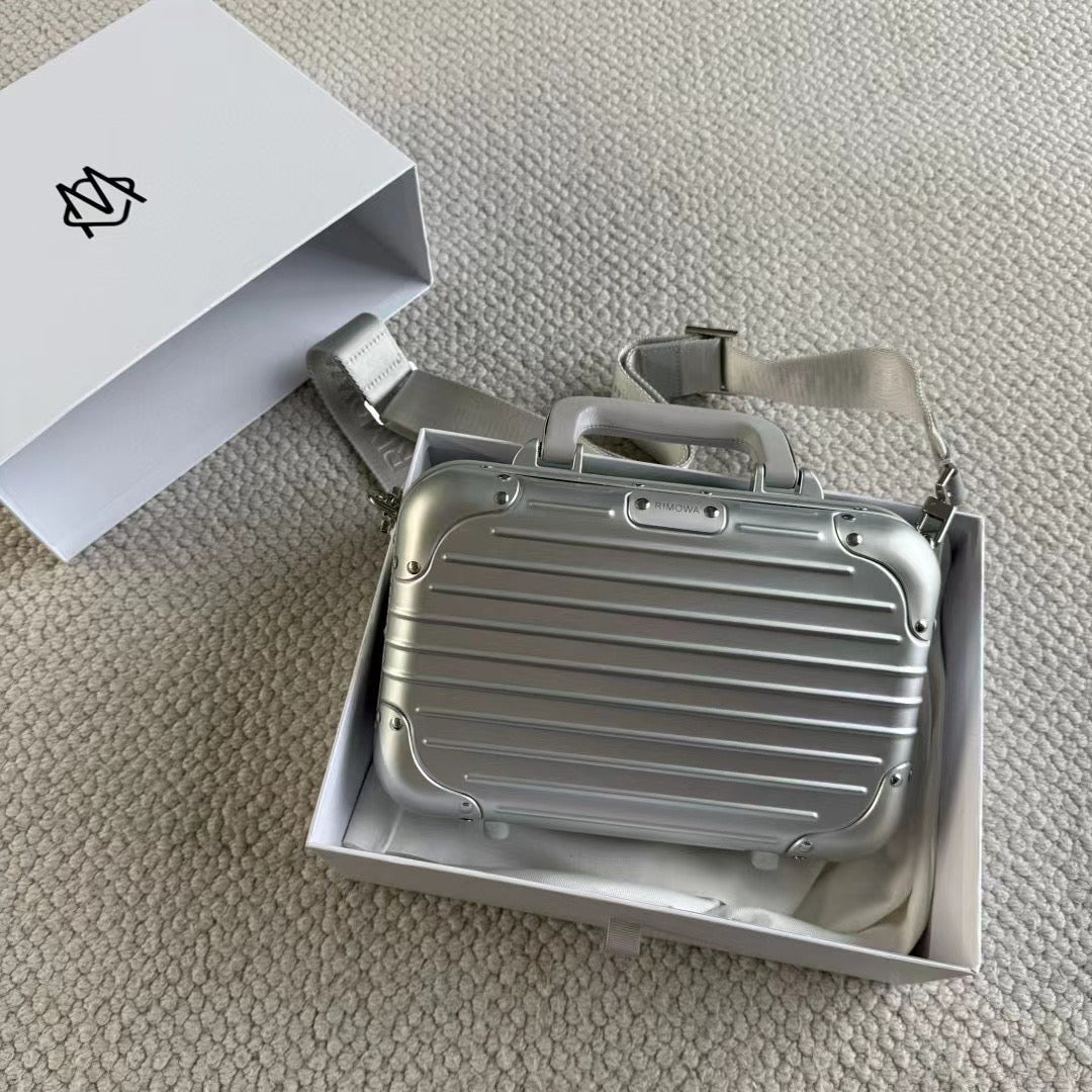 Rimowa 2025  Original Bag Aluminum 273931