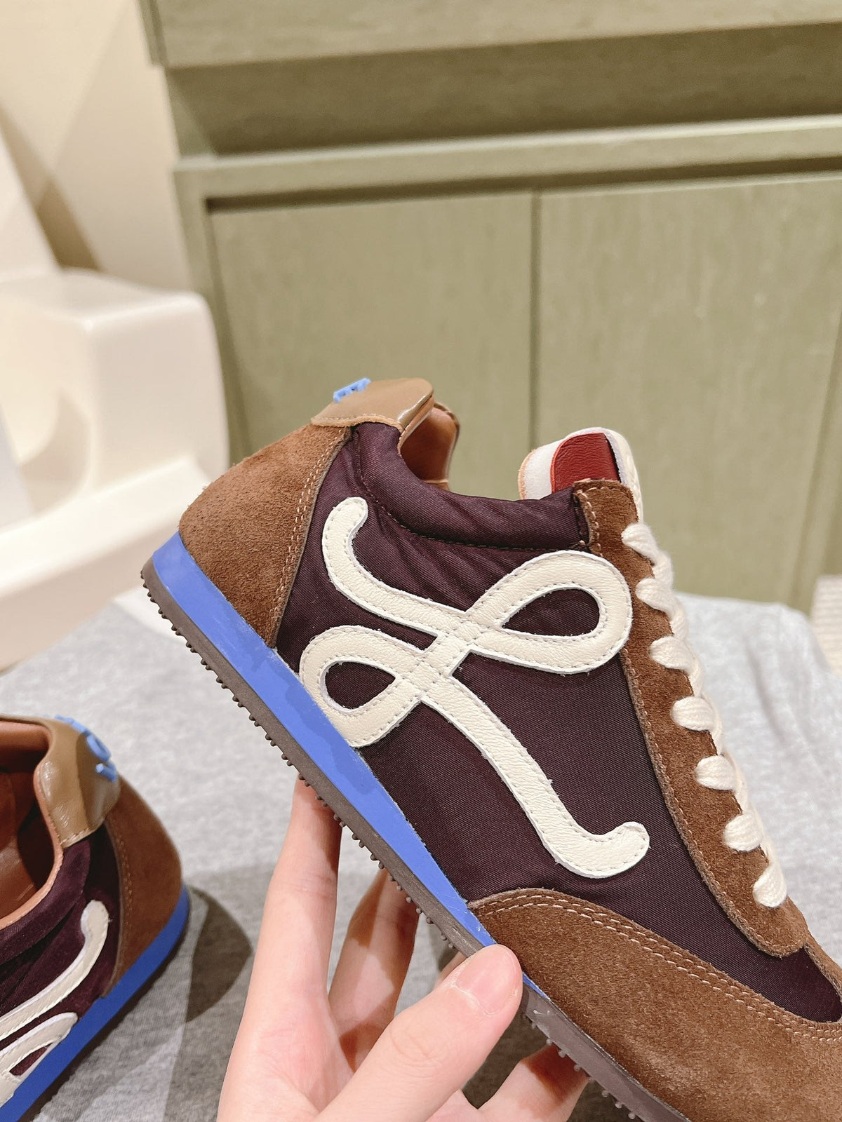 Loewe 2025 Ballet Runner 2.0 Sneaker Brown White Suede 556040