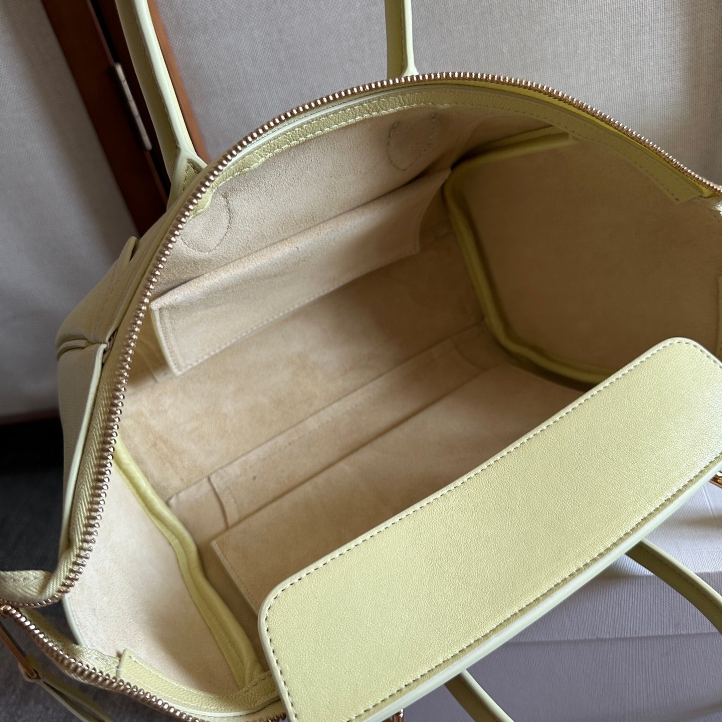 Celine 2026 Luggage Citrus Shiny Lambskin 276256