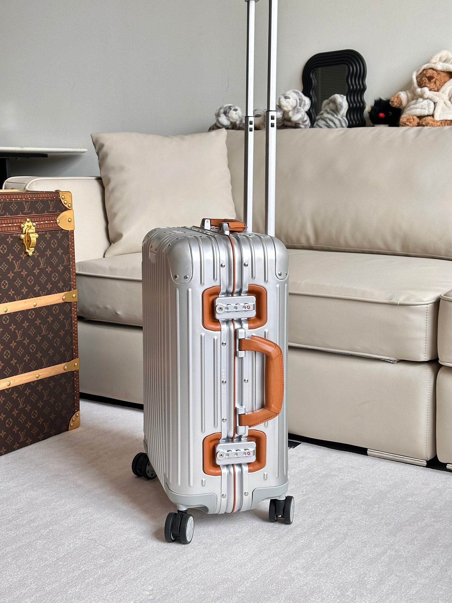 Rimowa 2025 Cabin Twist Suitcase 21inch Silver Brown Aluminum 273828