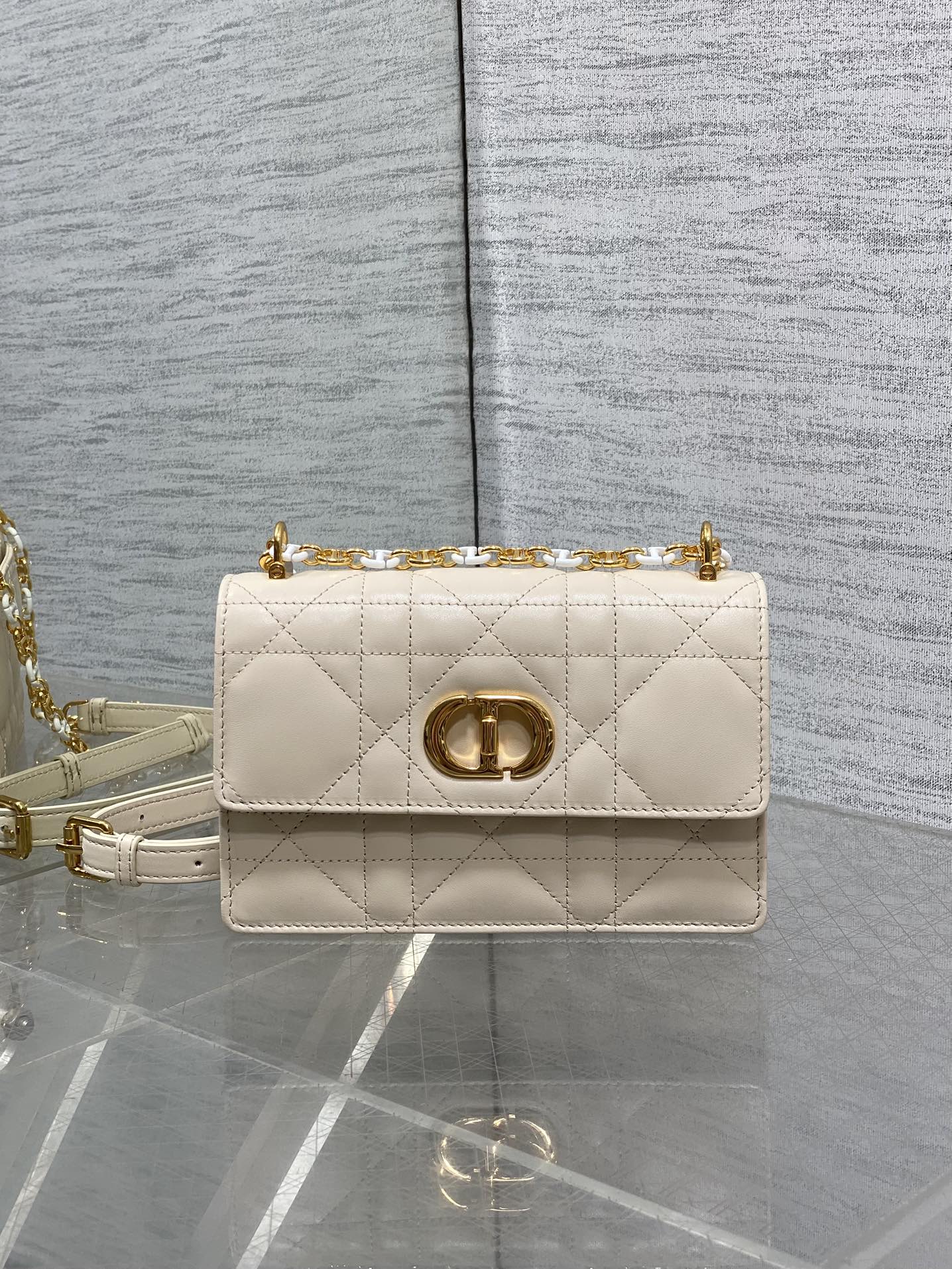 Dior 2025 Miss Caro 17 Bag Beige Calfskin 271086
