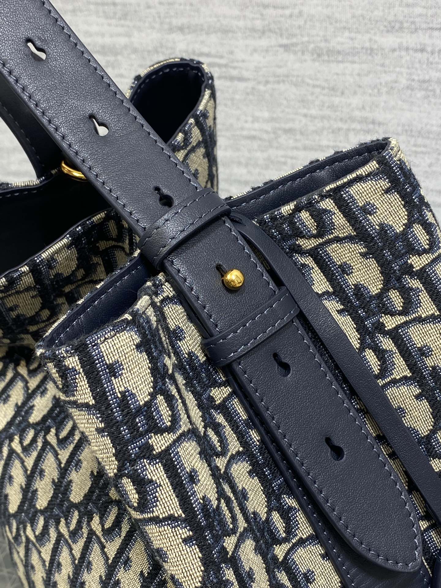 Dior 2025 Star Bucket Bag  Navy Blue mix Beige Canvas Leather 270450