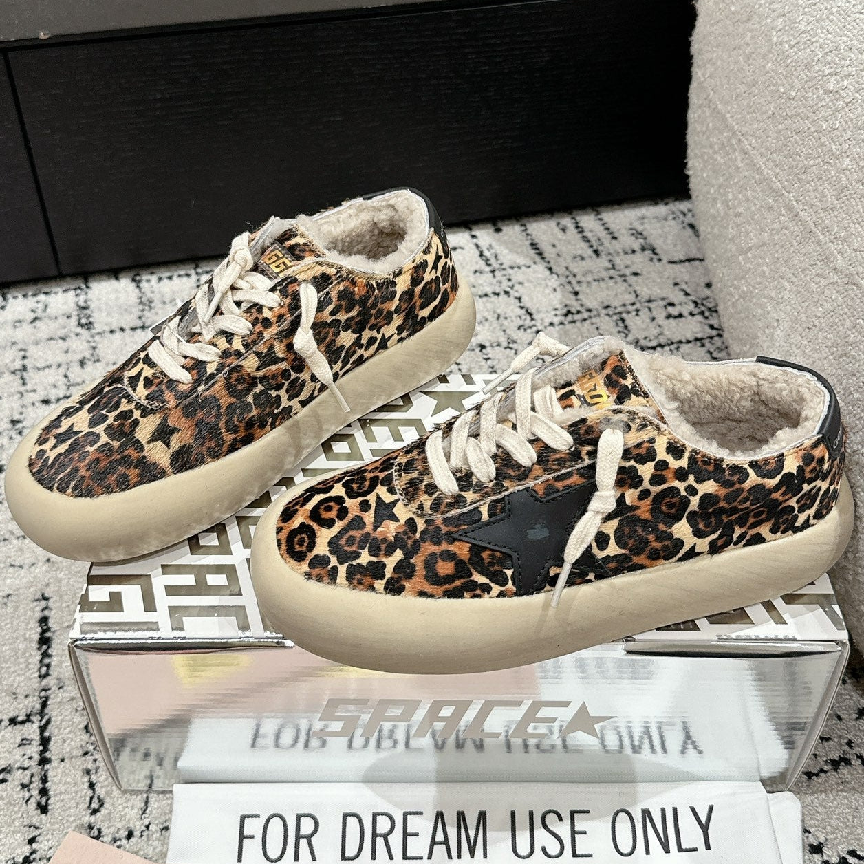 Golden Goose 2025 Space-Star Sabot Sneaker Leopard Beige Wool 141173