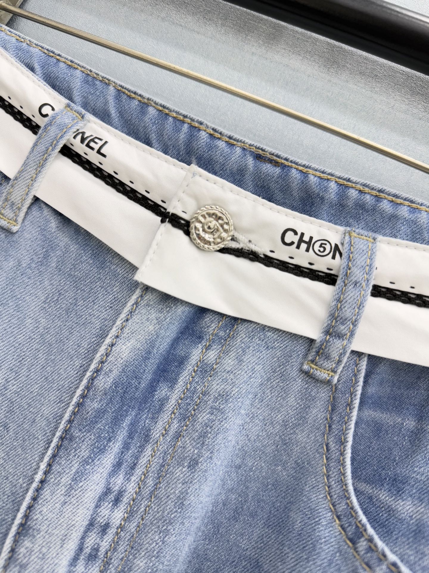 Chanel 2026 High-waist With Patterned Belt Jeans Blue Cotton 271519