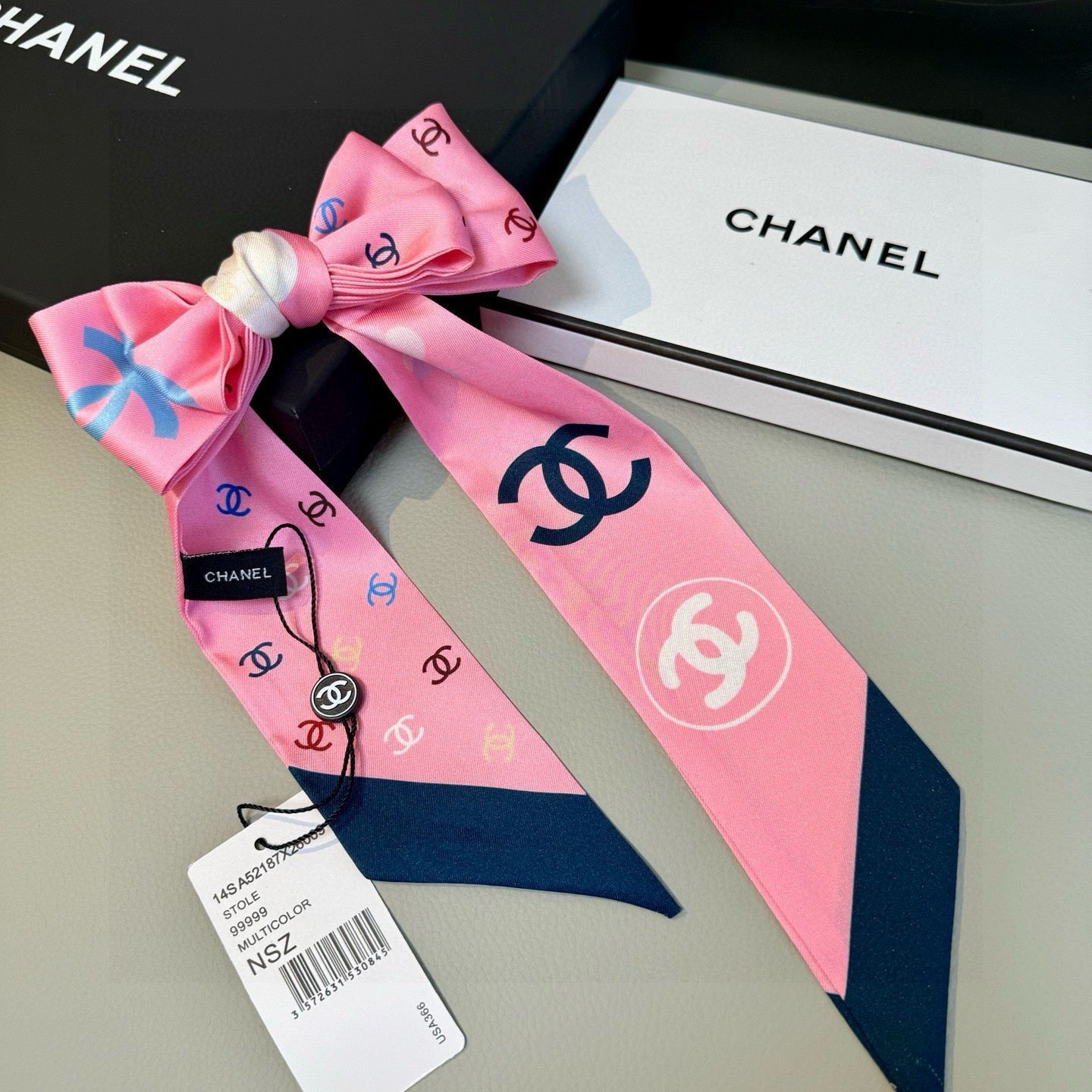 CC  Twilly Mini Star 120cm Pink Mulberry Silk 943503