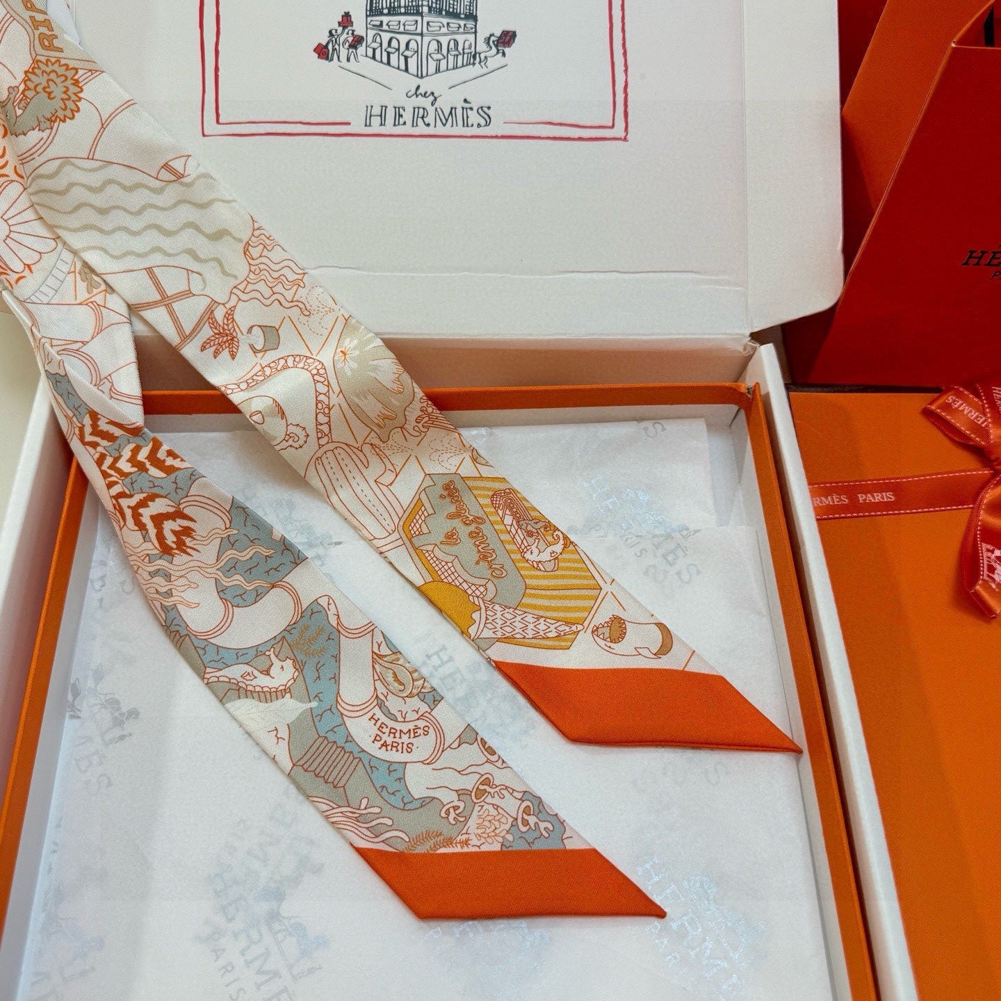 HM Twilly Mini Scarf 86CM Beige Orange Colorful Mulberry Silk 957047