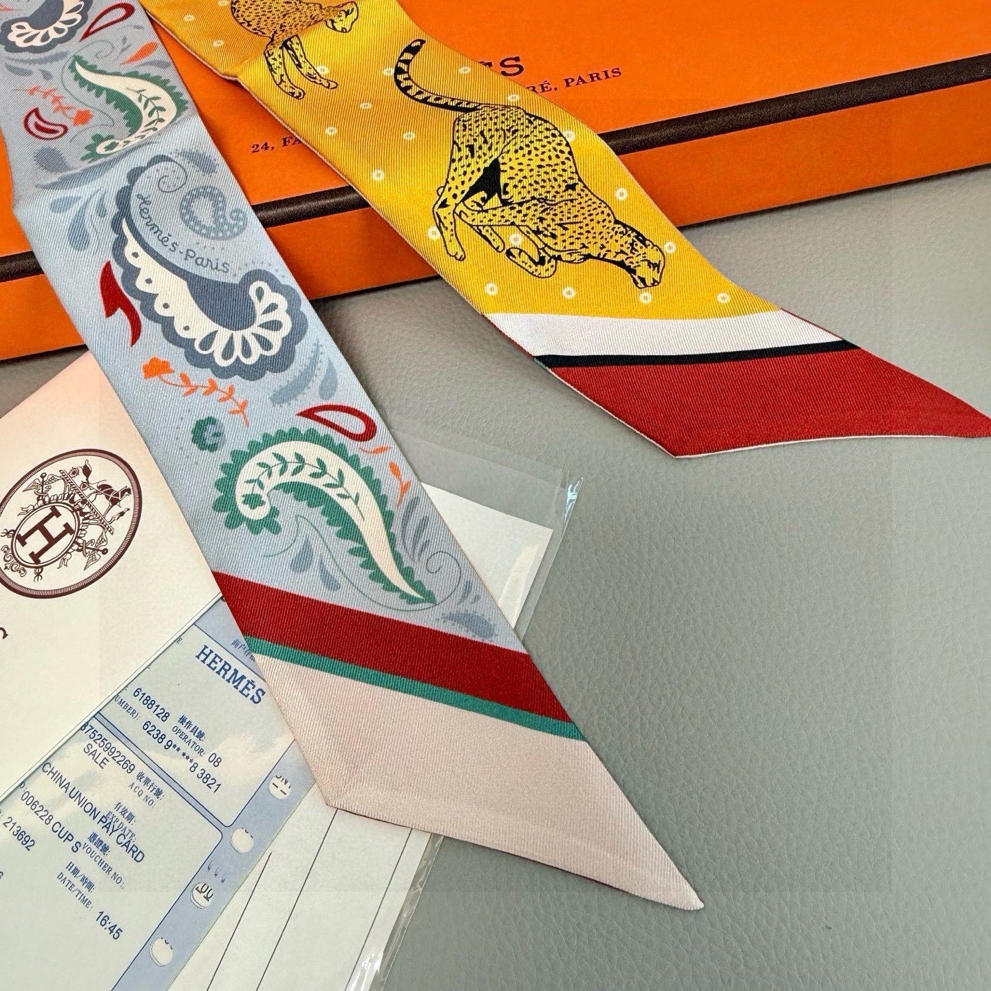 HM Twilly Mini Scarf 86CM Yellow Blue Mulberry Silk 965630