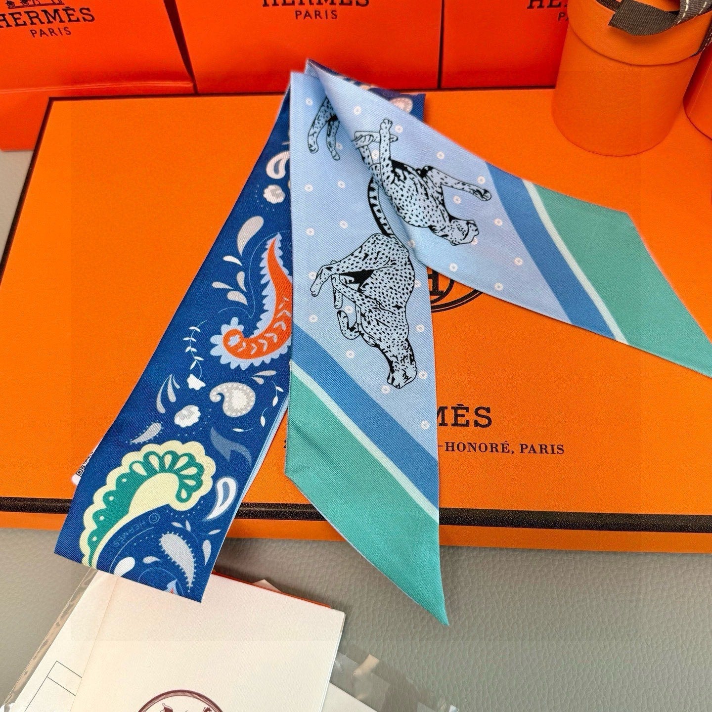 HM Twilly Mini Scarf 86CM Blue Mulberry Silk 965631