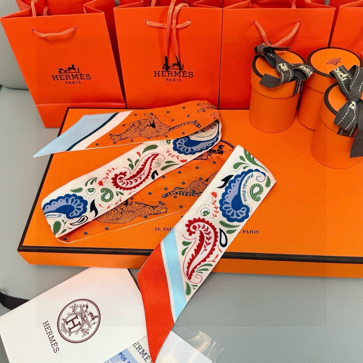 HM Twilly Mini Scarf 86CM Orange Mulberry Silk 965634