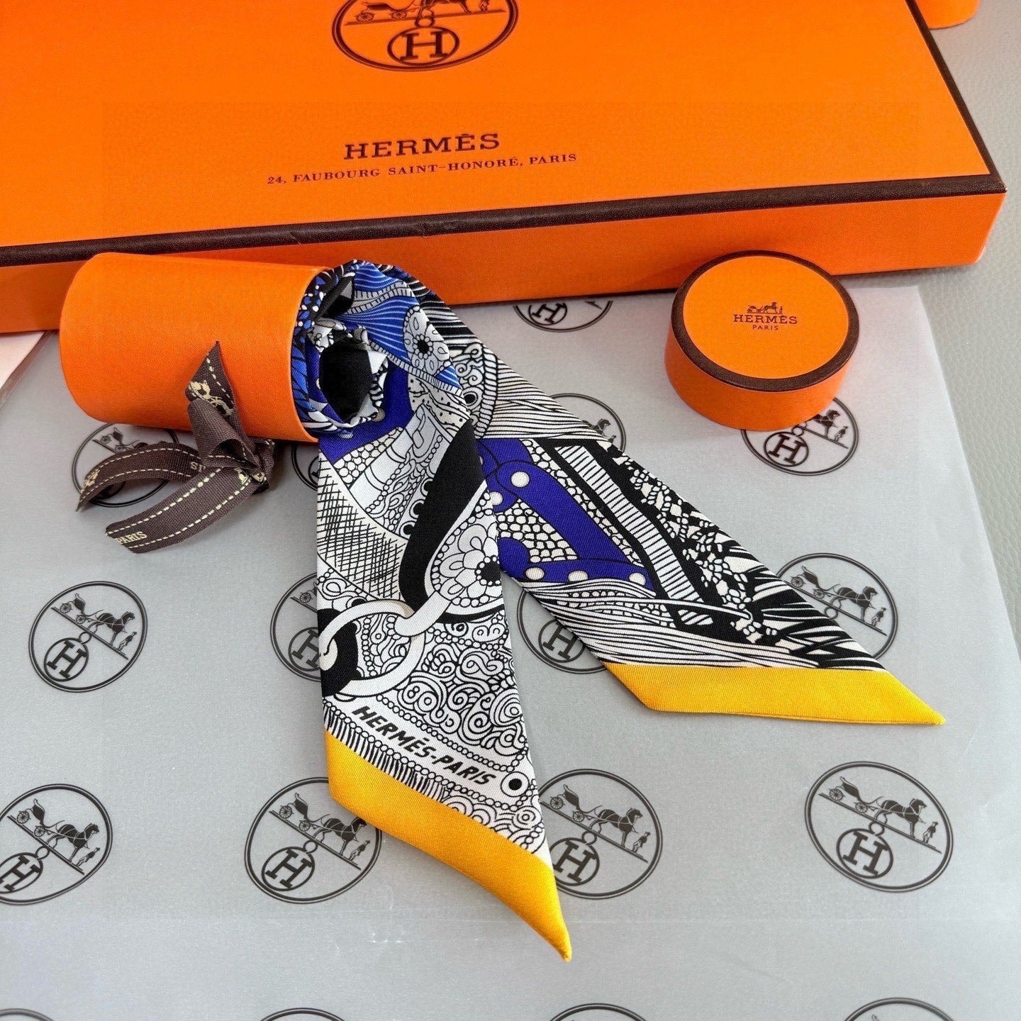 HM Twilly Mini Scarf 86CM Black Blue Mulberry Silk 965636