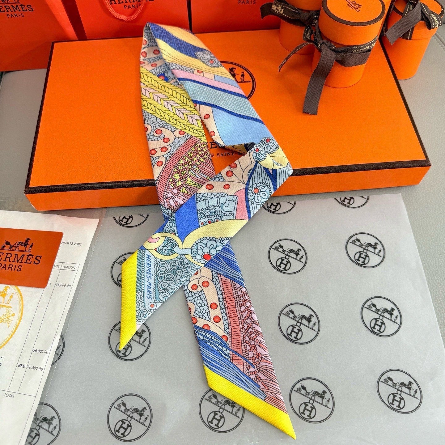 HM Twilly Mini Scarf 86CM Yellow Blue Mulberry Silk 965637