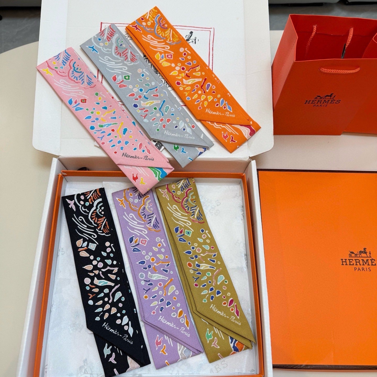 HM Twilly Mini Scarf 86CM Orange Mulberry Silk 967445