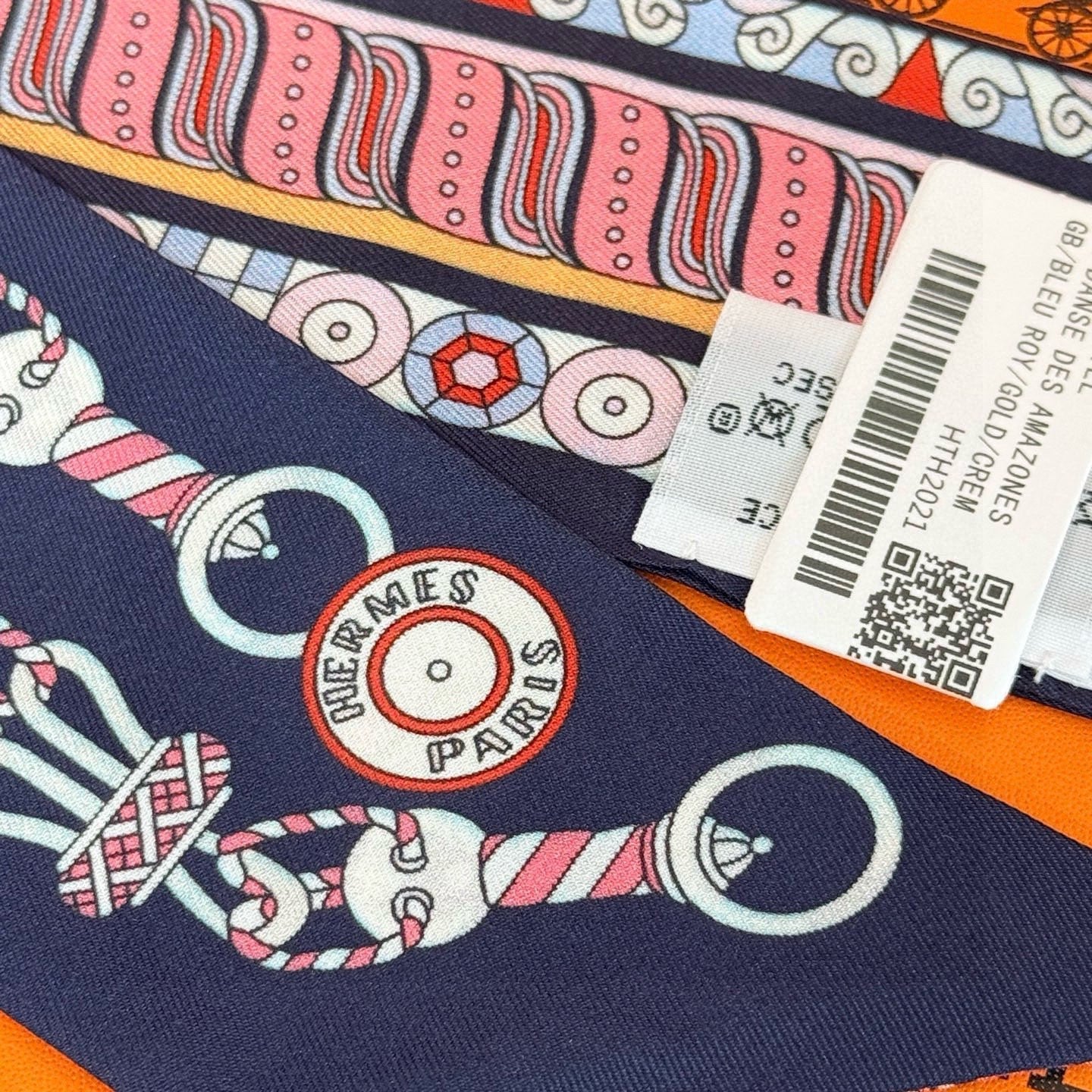 HM Twilly Mini Scarf 86CM Blue Pink Mulberry Silk 967448