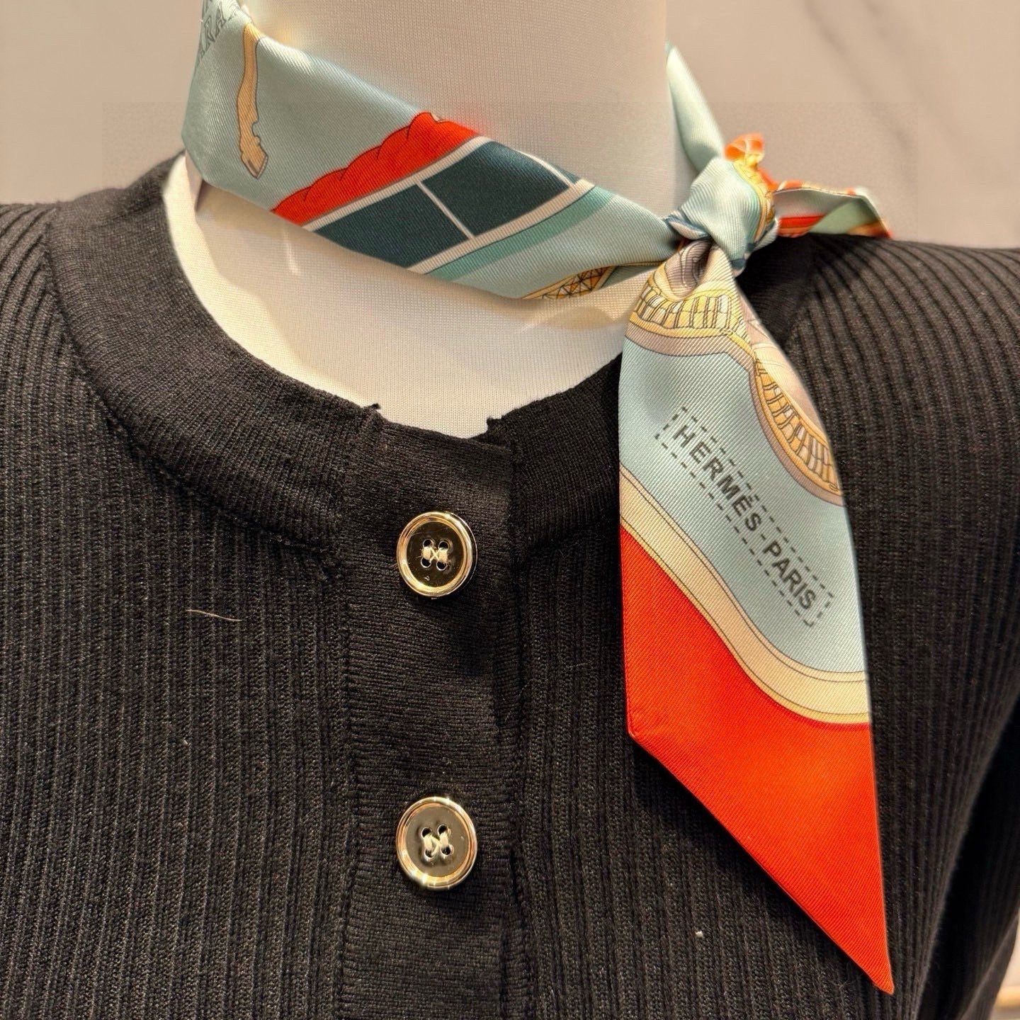 HM Twilly Mini Scarf 86CM Orange Blue Mulberry Silk 968829