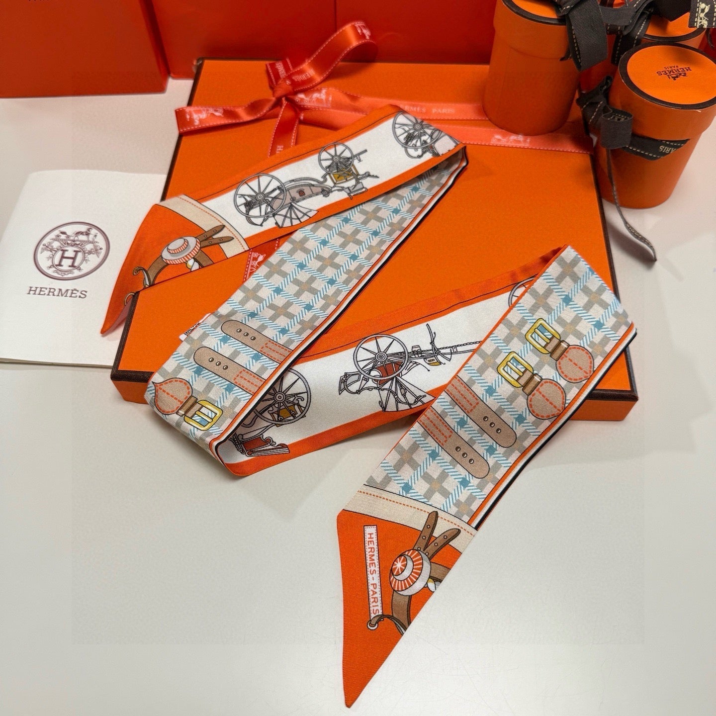 HM Twilly Mini Scarf 86CM Orange Beige Mulberry Silk 968843