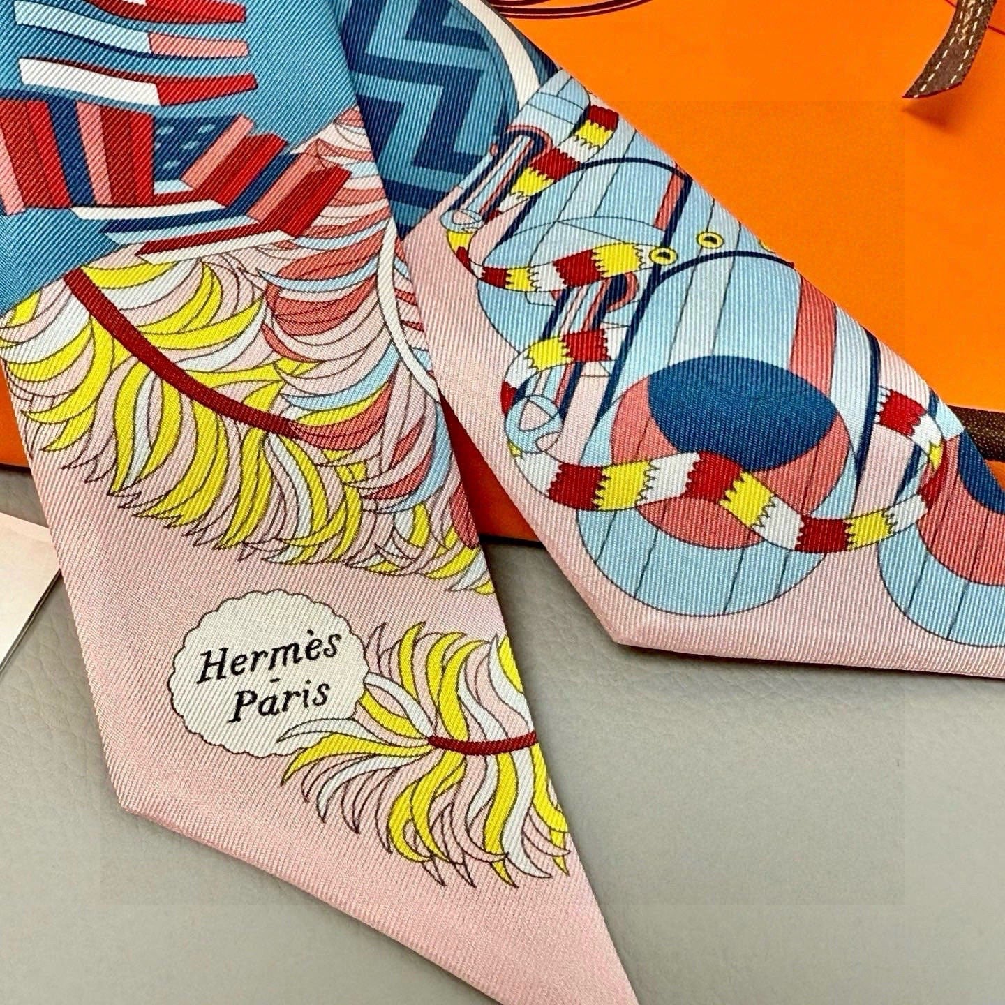 HM Twilly Mini Scarf 86CM Colorful Mulberry Silk 969050