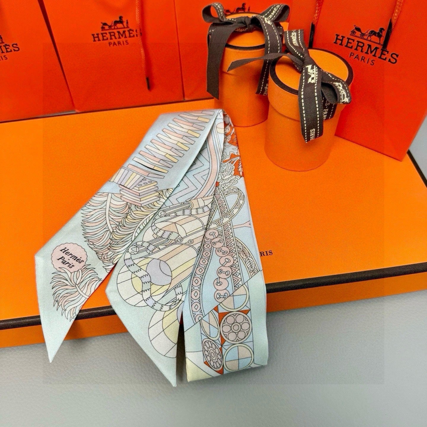 HM Twilly Mini Scarf 86CM Baby Blue Mulberry Silk 969052