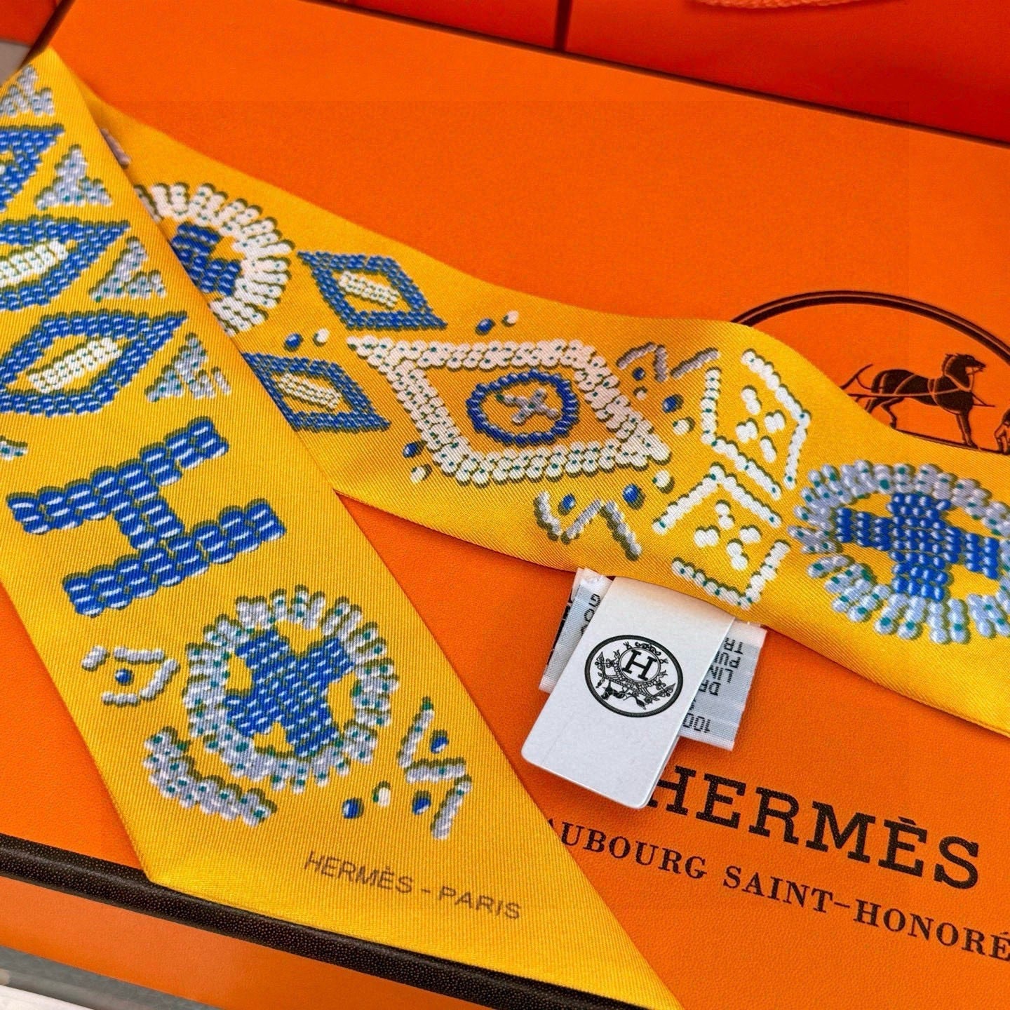 HM Twilly Mini Scarf 86CM Yellow Mulberry Silk 969054