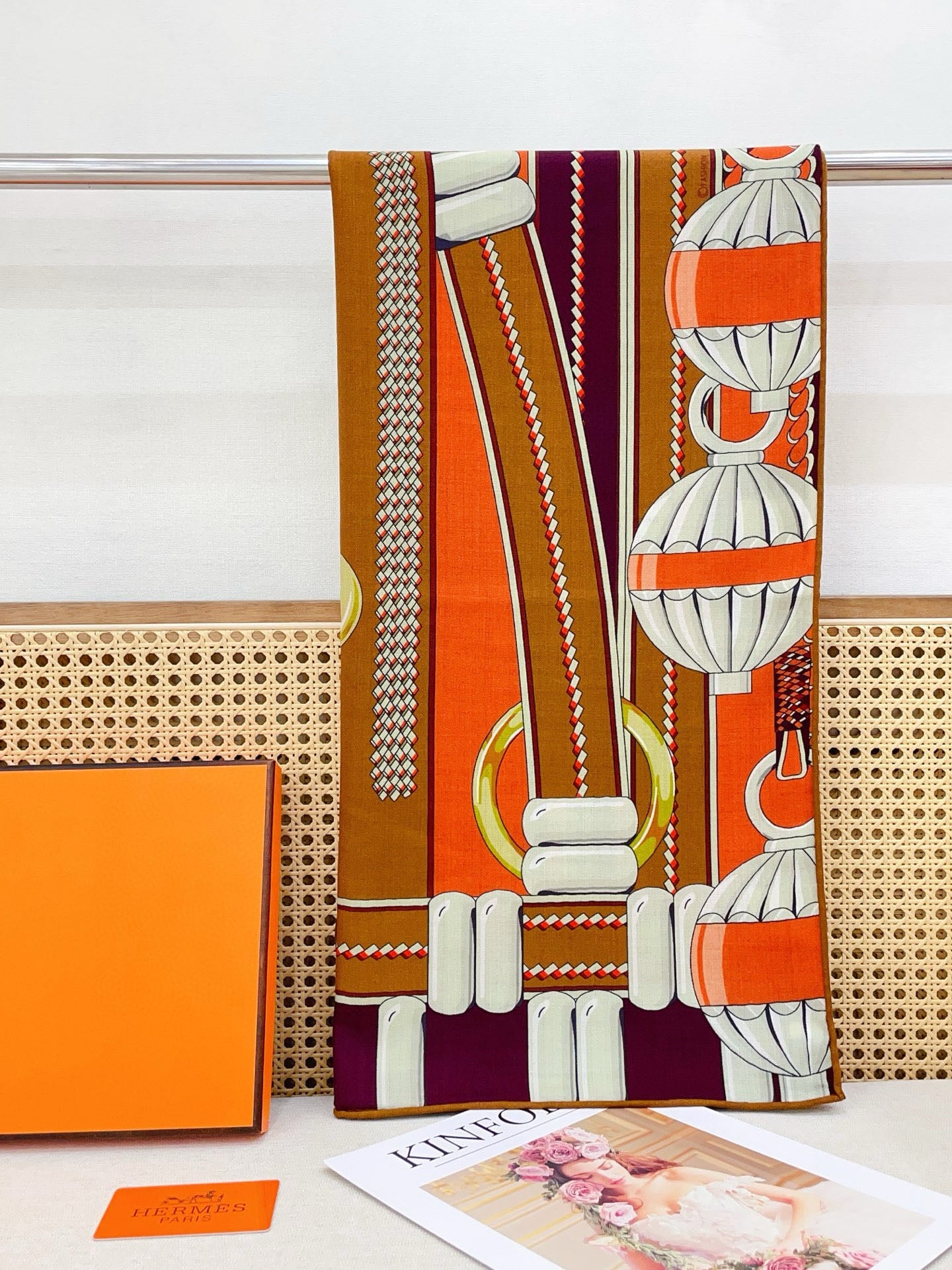 HM 25s Scarf 140cm Brown Orange Cashmere 973322