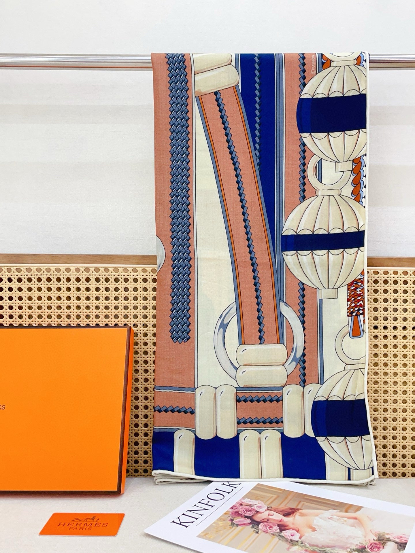 HM 25s Scarf 140cm Brown Blue Beige Cashmere 973323