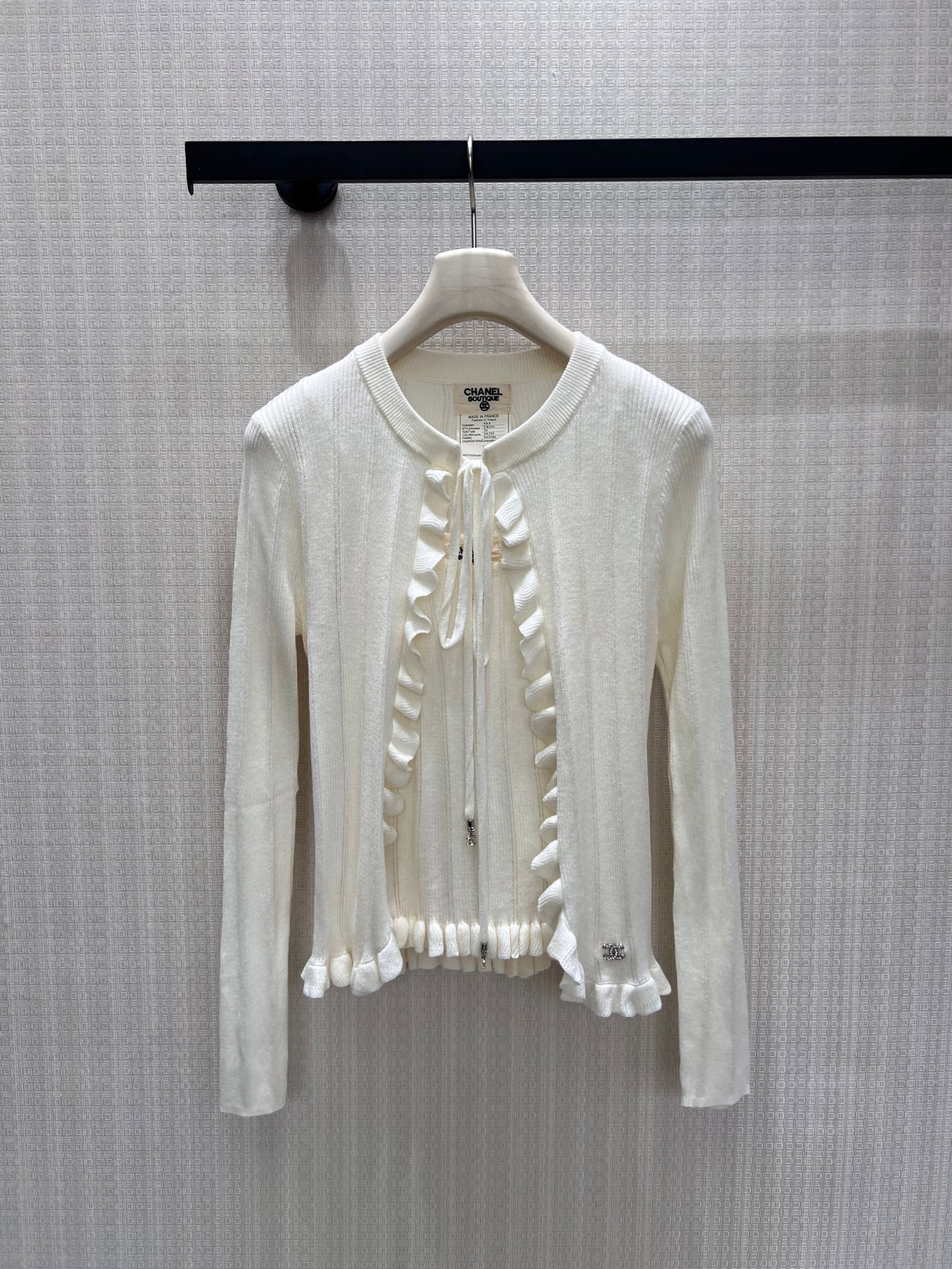 Chanel 2026 Two-piece Knit Set With Ruffled Details Cashmere 827627
