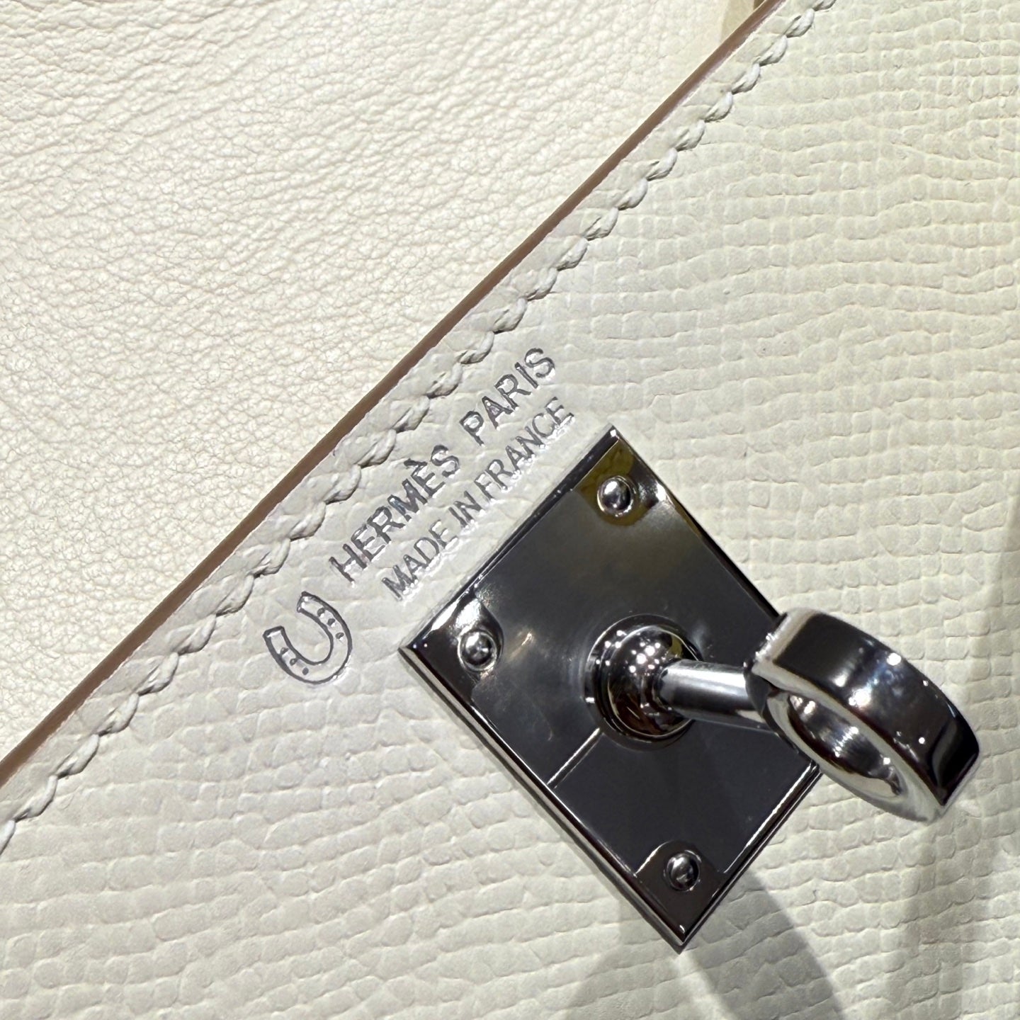 HM Mini Kelly 19 Milkshake White Epsom 243206