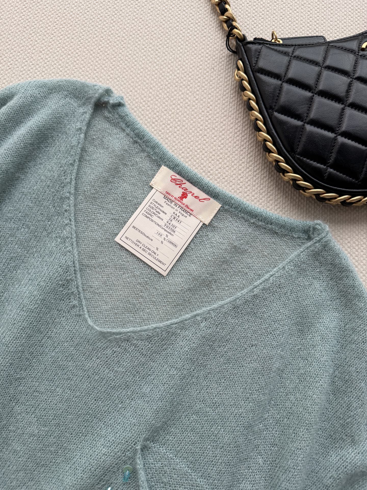 Chanel 2026 Sequin Embellishment V-neck Knit Top Turquoise Wool 417716