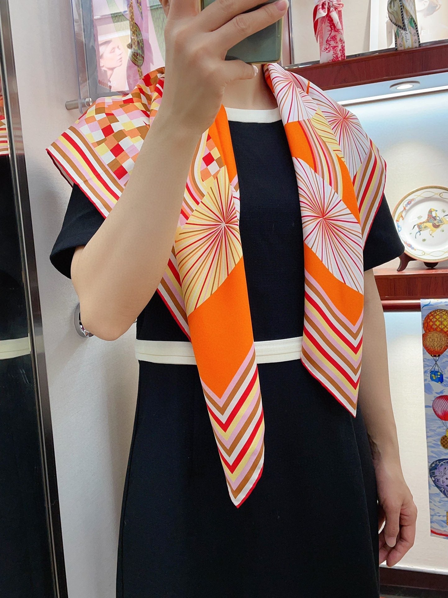 Flores Del Este Scarf 90 CM Orange Colorful Silk Twill 310312