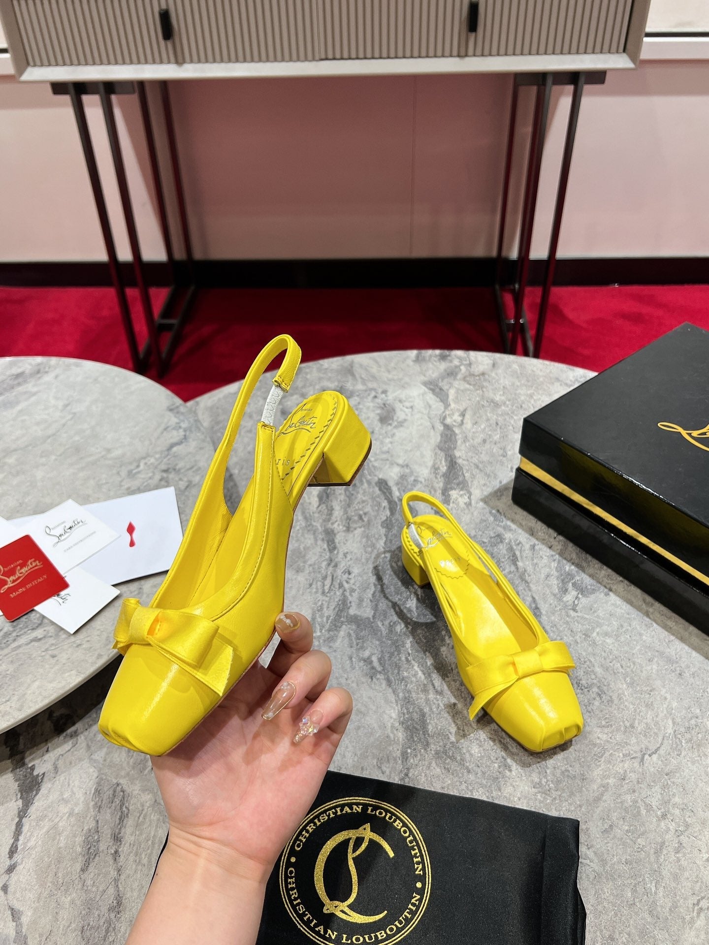 Christian Louboutin Mamadrague Slingback Pumps Leather 825307