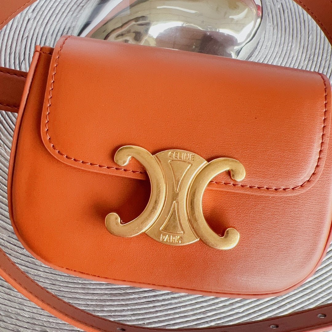 CL BELT BAG TRIOMPHE 25 MM BELT TRIOMPHE ORANGE CALFSKIN GOLD HARDWARE