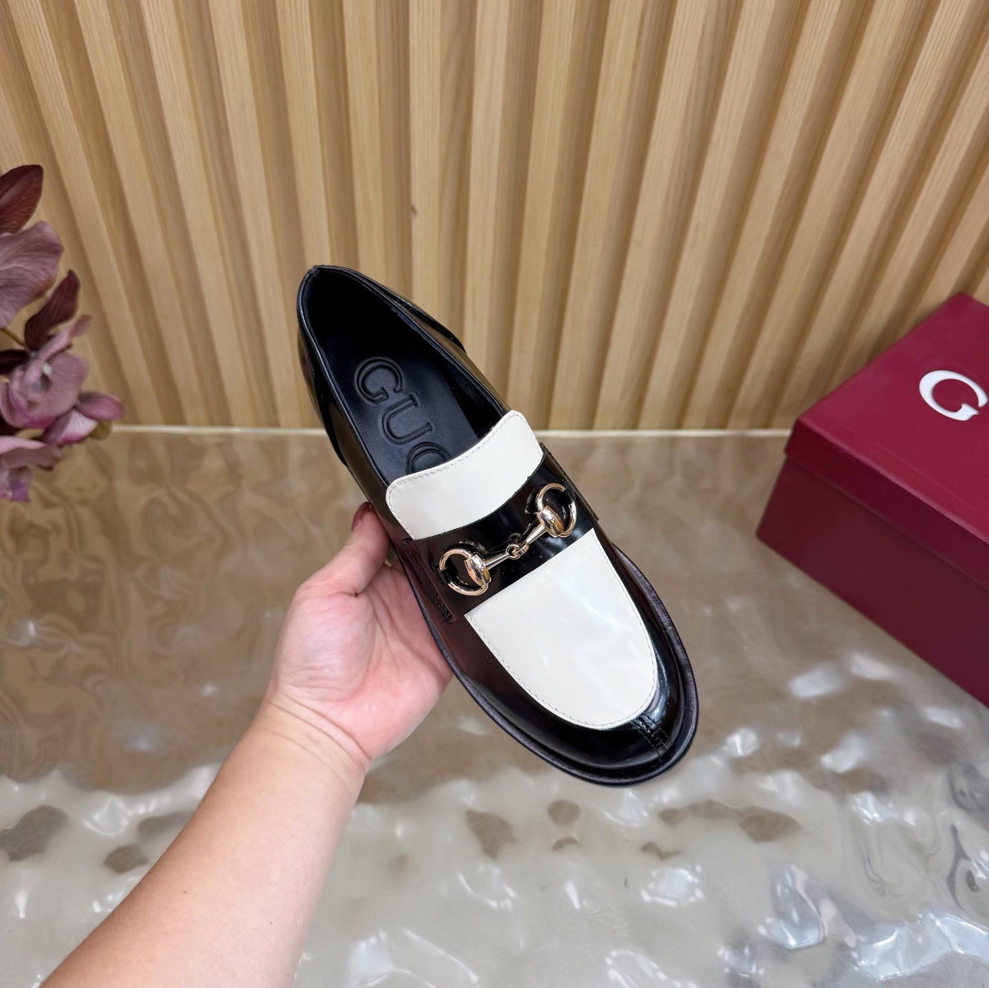 GG 26 Horsebit Loafers Black White Sheepskin 589463