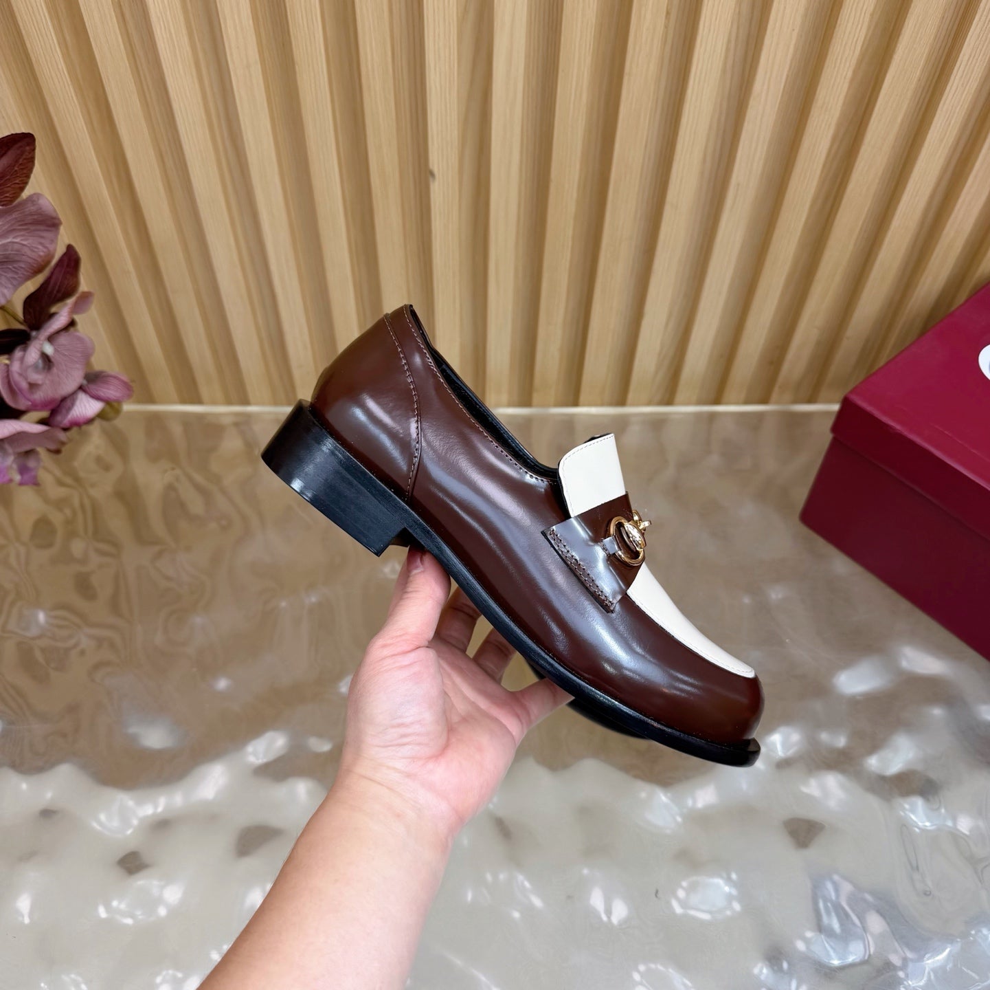 GG 26 Horsebit Loafers Brown White Sheepskin 589465