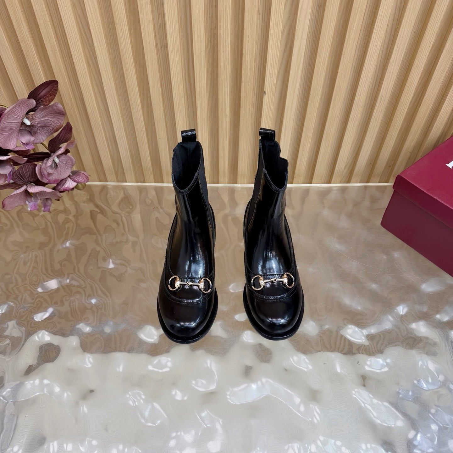 GG 26 Horsebit Martens Boots Black Sheepskin 589466