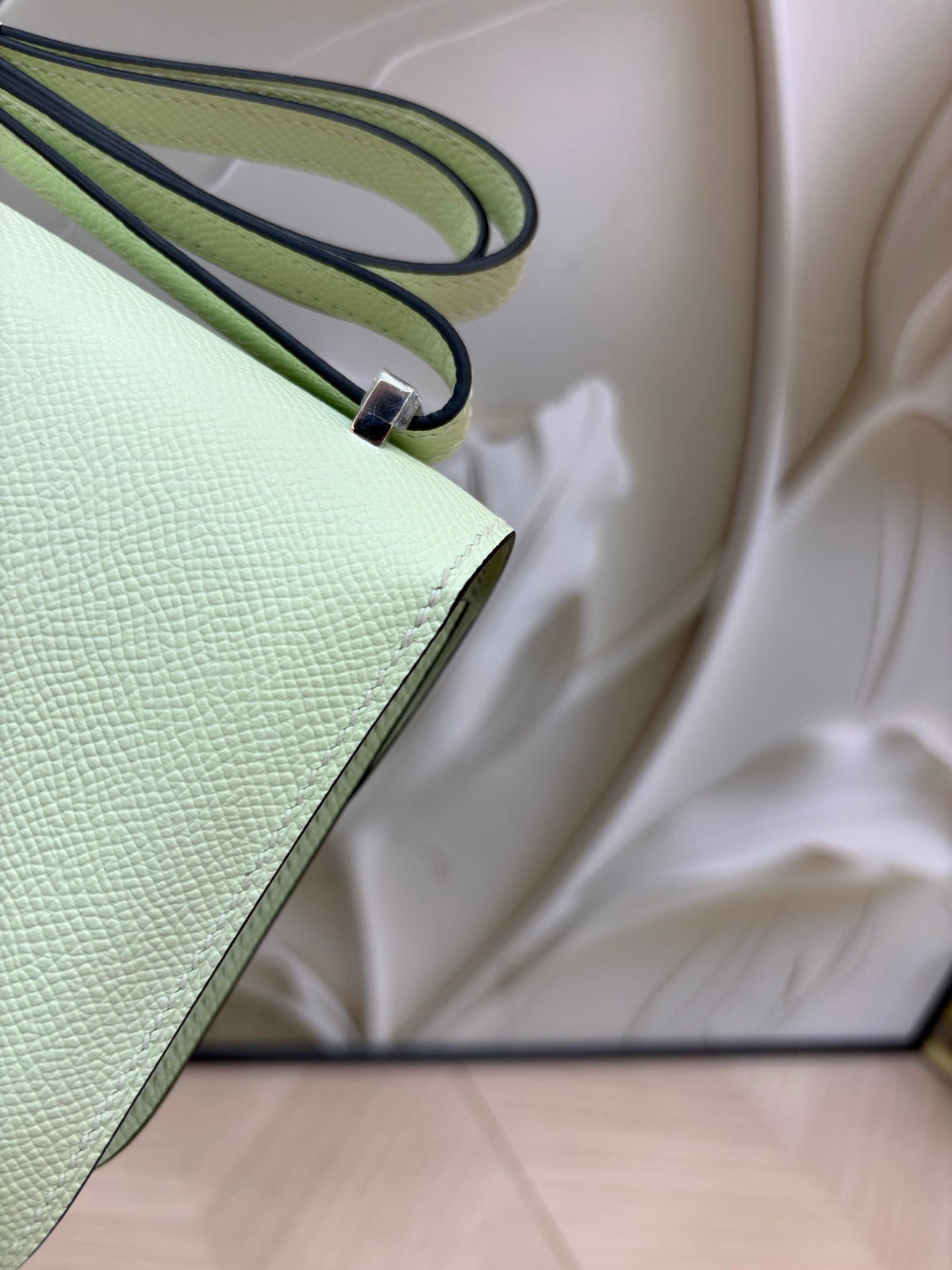 High-end Hermes 2026 Constance Elan 24cm Bag Epsom Leather 1
