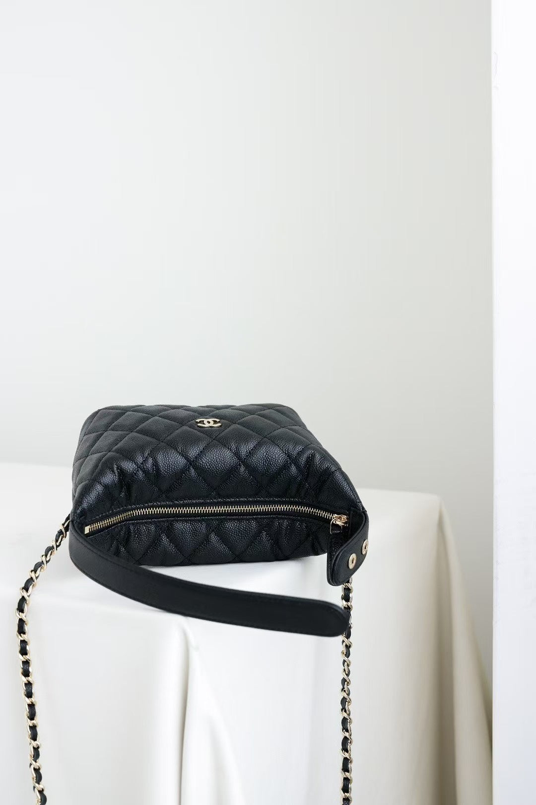 CC 25C Hobo Bag Black Caviar Calfskin Silver Hardware 243623