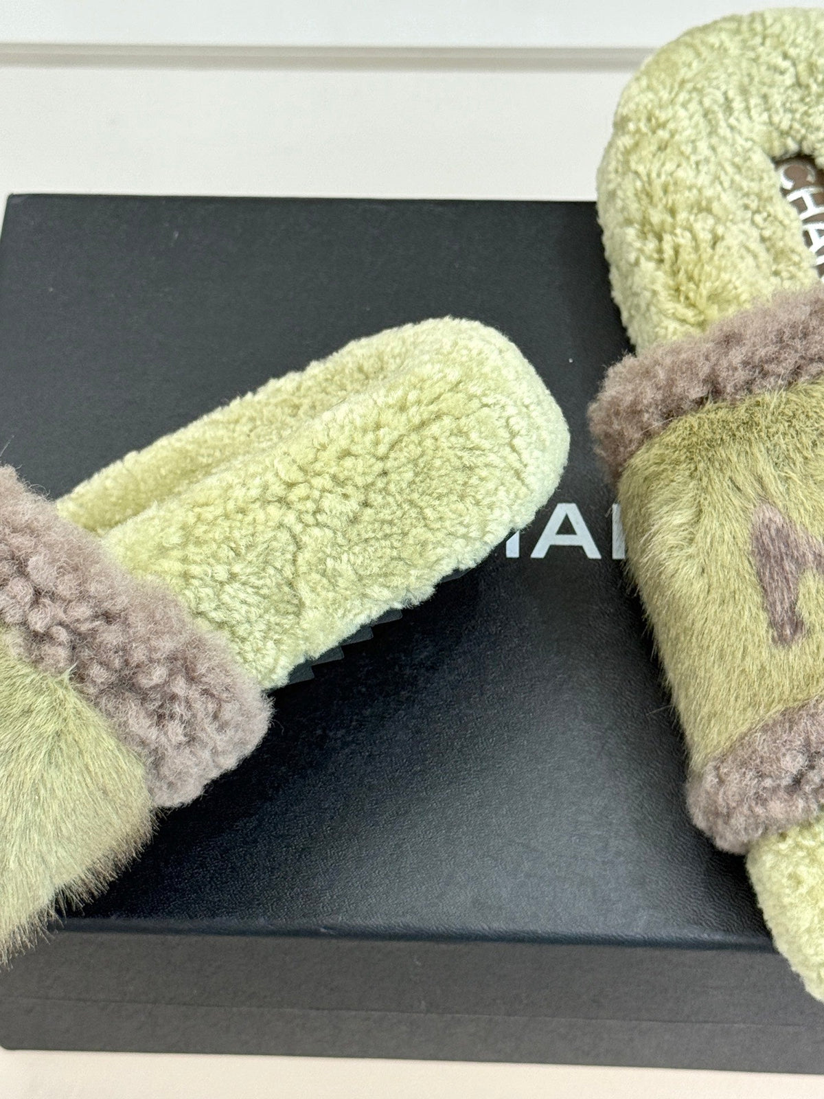Chanel 2026 Flat Sandals Wool 188301