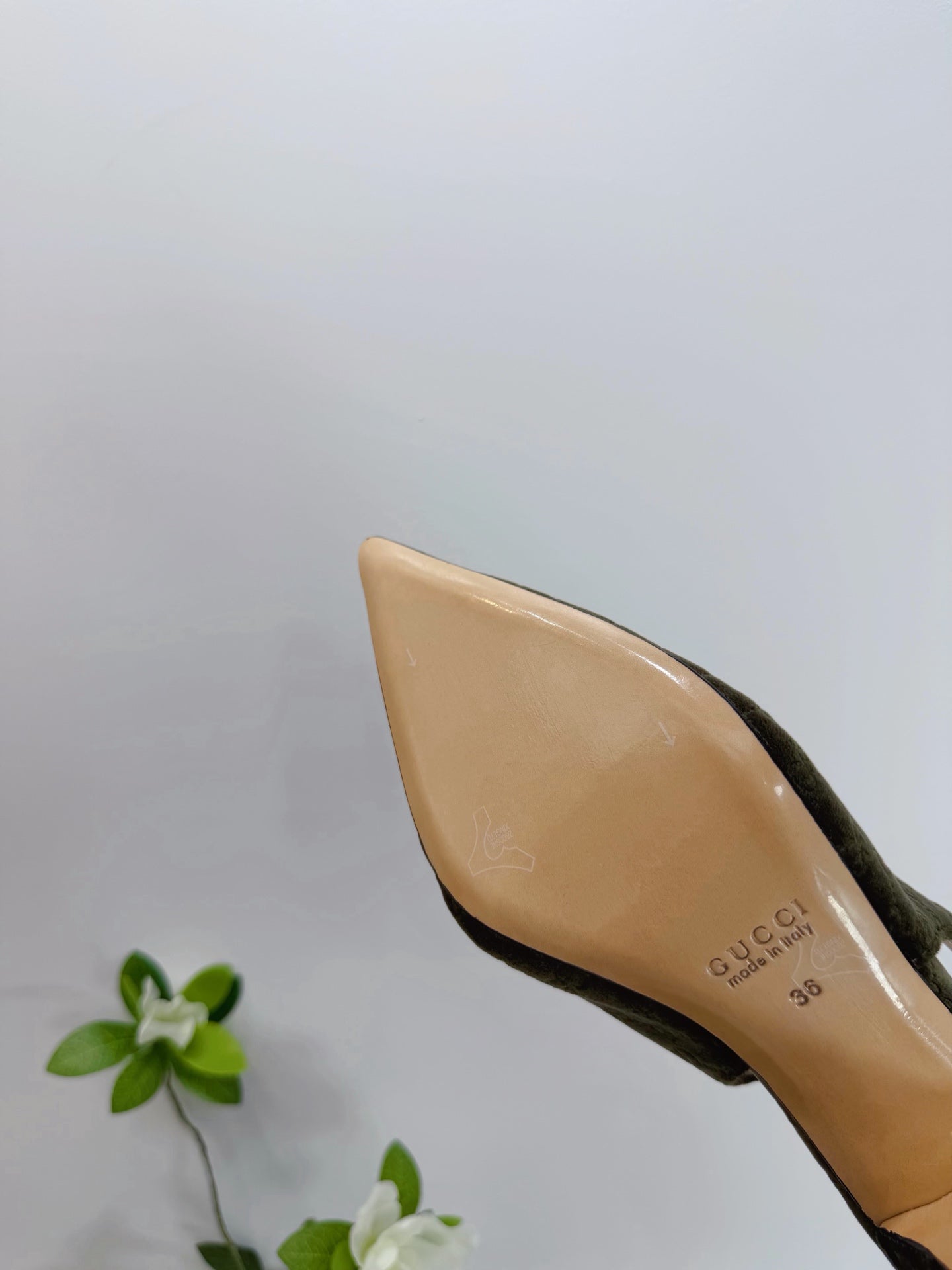 GG 26 Slingback Olive Green Velvet 592420