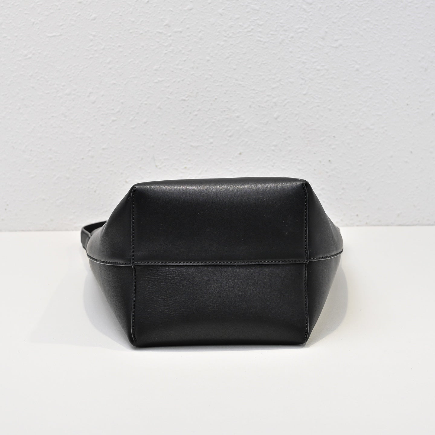 The Row N/S Park Tote 30cm Black Leather