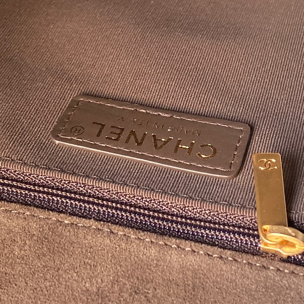 Chanel 2025 Messenger Bag 30cm Brown Suede Gold Hardware 321011