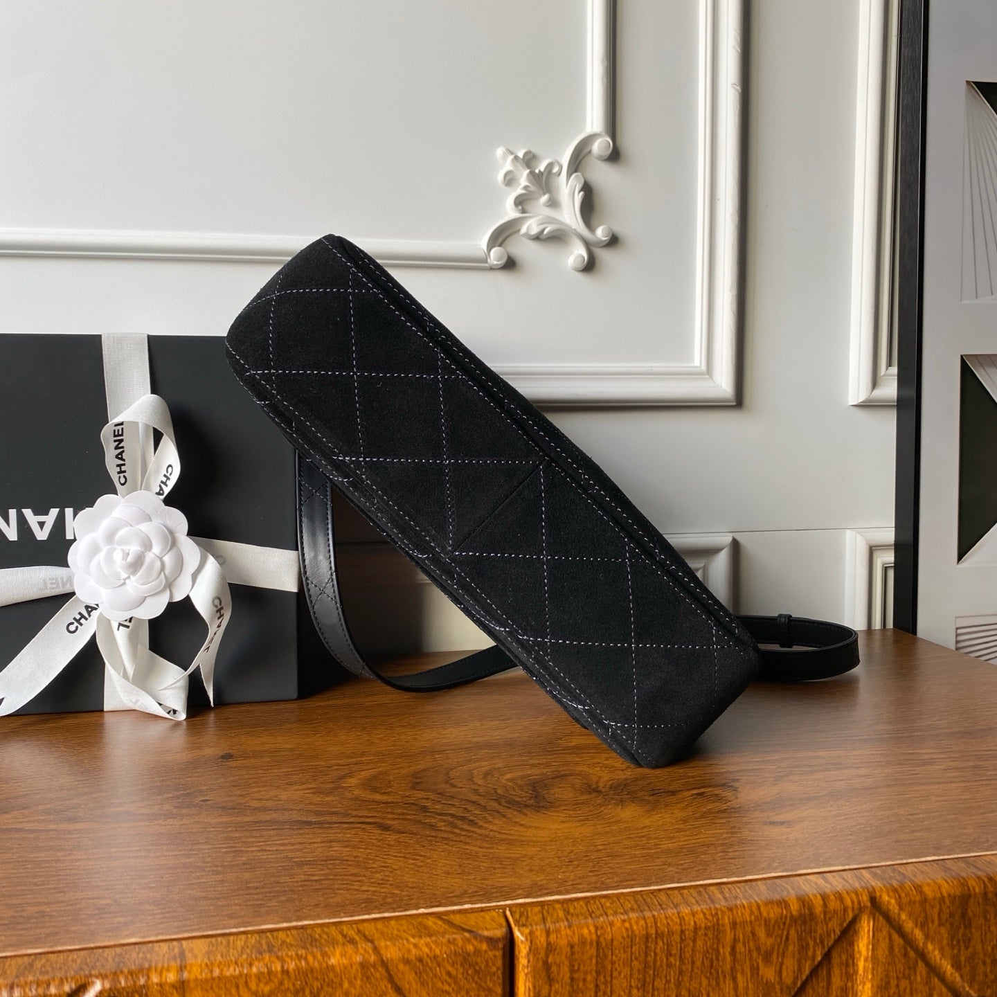 Chanel 2025 Messenger Bag 30cm Black Suede Gold Hardware 321012