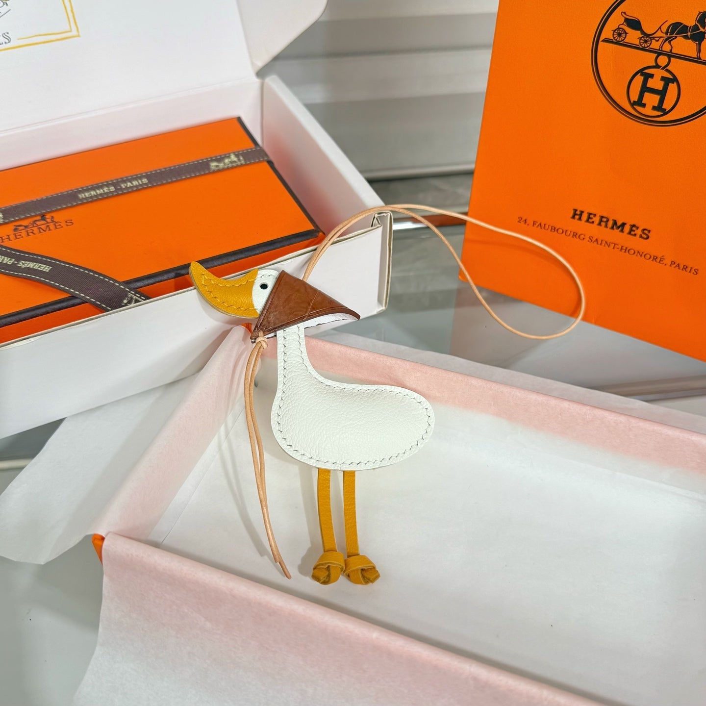 HM Duck Charm Cowhide